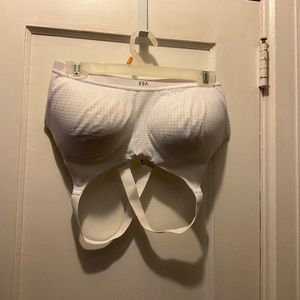 Victoria’s Secret sports Bra